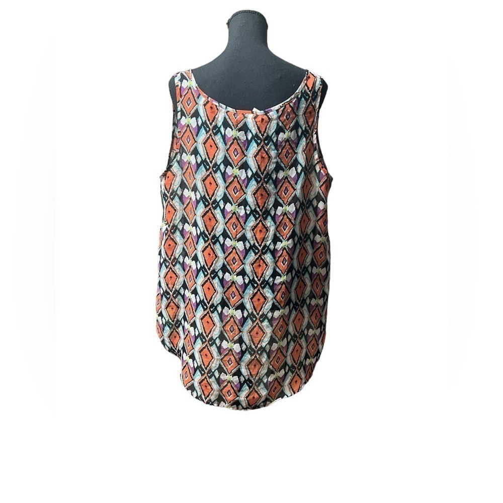 AMBIANCE Multi-colored diamond print sleeveless sheer tank - Picture 5 of 5